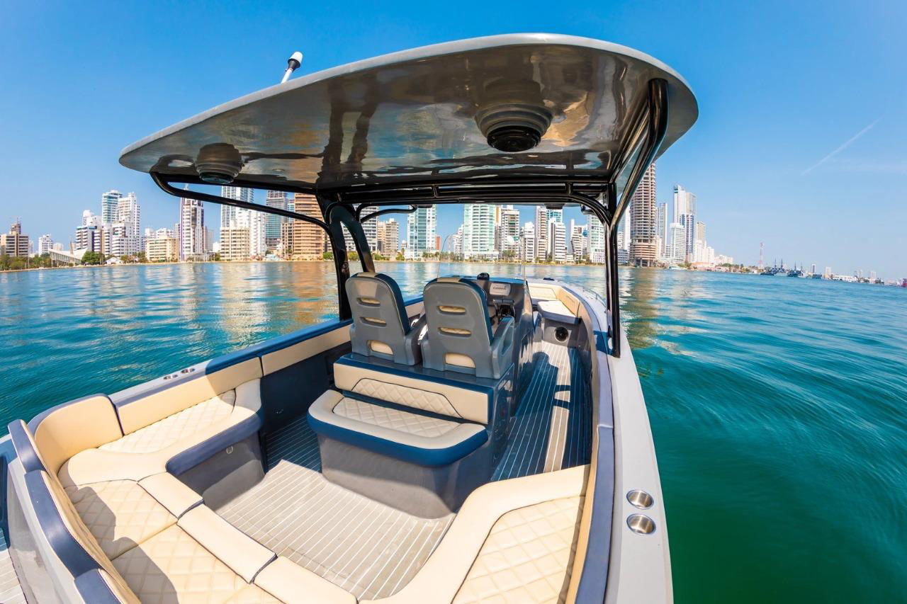 Botegena Cartagena Colombia Boat Rentals Black Jack 1