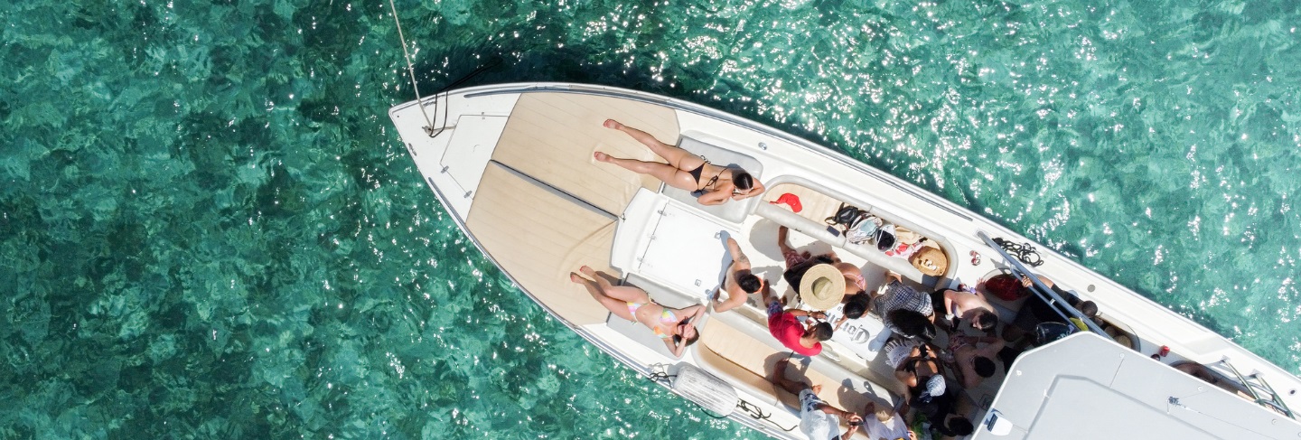 BOTEGENA BOAT RENTALS IN CARTAGENA