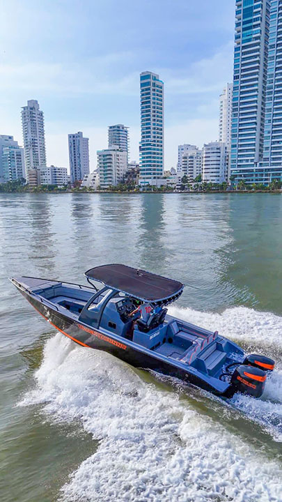 Botegena Cartagena Colombia Boat Rentals Black Bunny 3