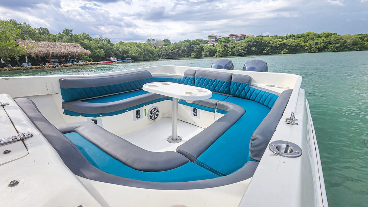 Botegena Cartagena Colombia Boat Rentals Emerald Destiny 1