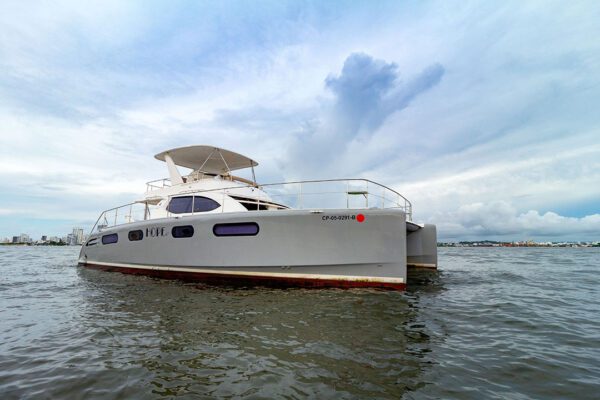Hope catamaran at full capacity with 35 guests on board