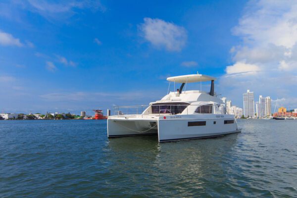 Music and fun on New Horizon as it cruises near Cartagena