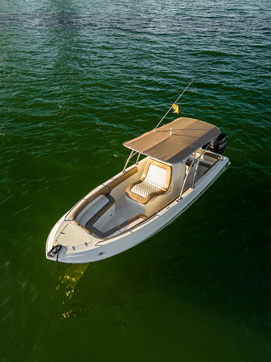 Botegena Cartagena Colombia Boat Rentals Radiante 2