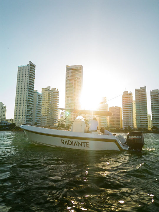 Botegena Cartagena Colombia Boat Rentals Radiante 1