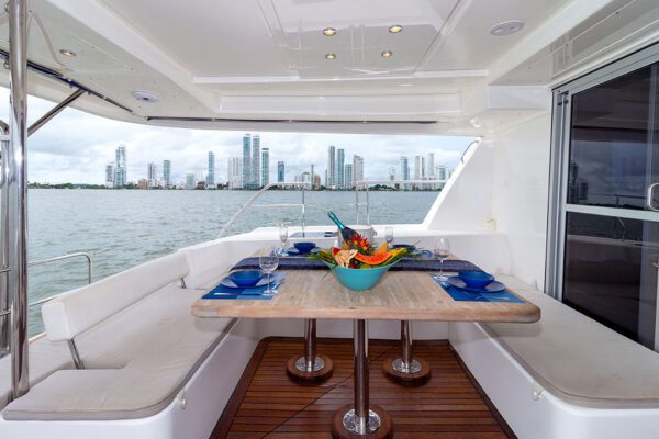 Catamaran trip starting from Cartagena’s main dock