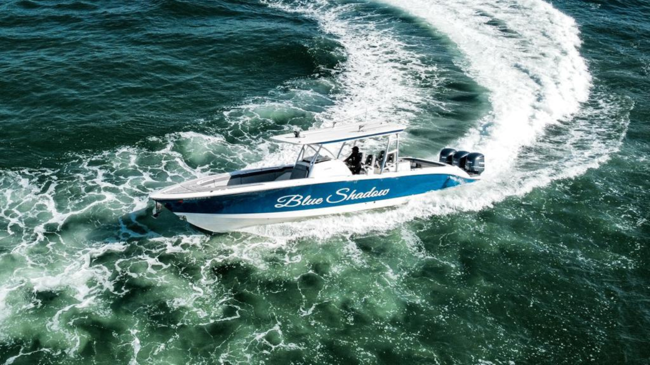 Available boat to rent in Cartagena. Blue Shadow