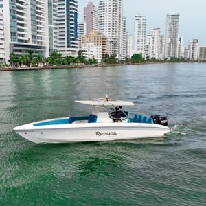 Recuca – 32 ft Speed Boat