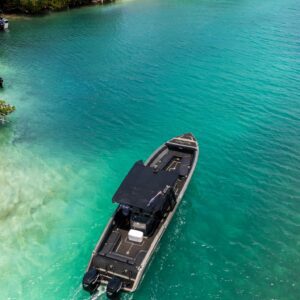 TH Raptor – 42 ft Speed Boat